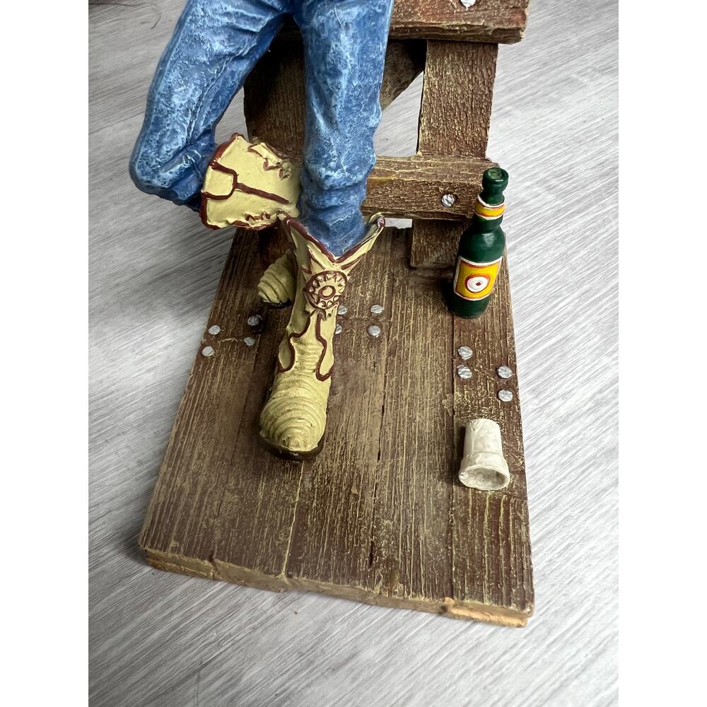 Cowboy moose figurine/statue with mustache - Picture 8 of 12